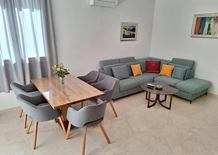 Znjan 50m ----seasun&relax---- Location *