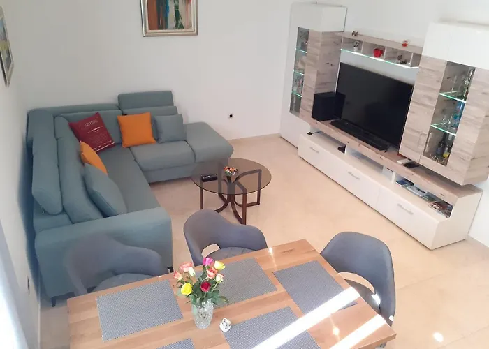 דירה Znjan 50m ----seasun&relax---- Location *